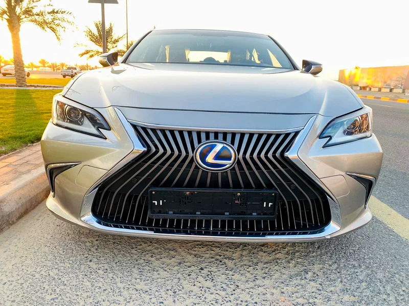LEXUS ES 300H GCC 202063169917914882113