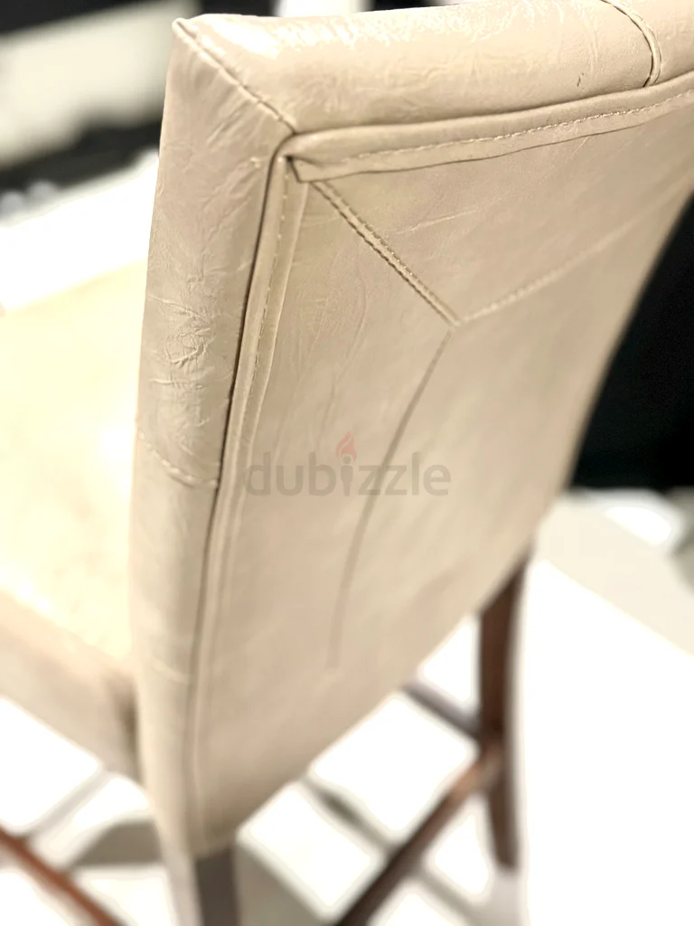 Stylish Dining Table with Modern Chairs - original price 4,500 AED - reduced to sell quick62864707856131113