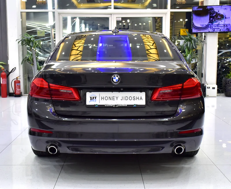 AED 1,507 EMi at 0% DP | BMW 520i ( 2020 Model ) in Grey Color GCC Specs63160159417731114
