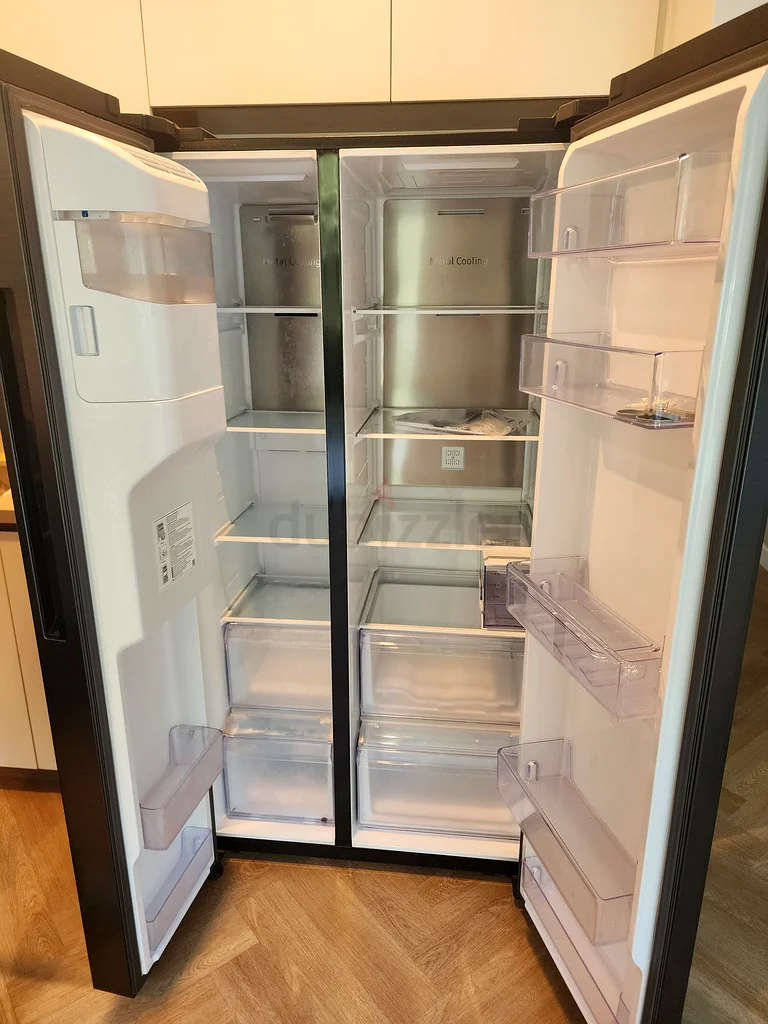 Samsung refrigerator fridge freezer side by side with Auto ice maker water dispenser63247757795329111