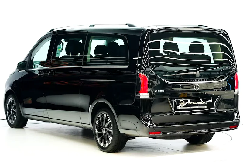 Mercede-Benz V 300 AVANTGARDE | 2025 GCC 0km | Agency Warranty | 360 View | 64 colors Ambeint Lights63177937101955113