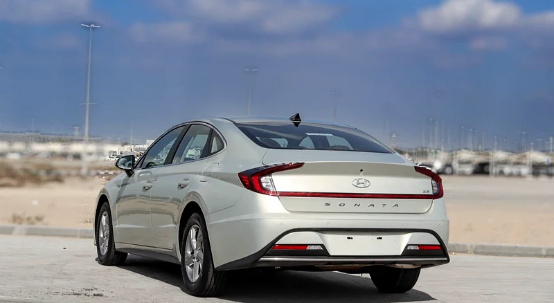 Hyundai Sonata 2023 GCC accident-free in excellent condition 1042 P.M63150946249602113