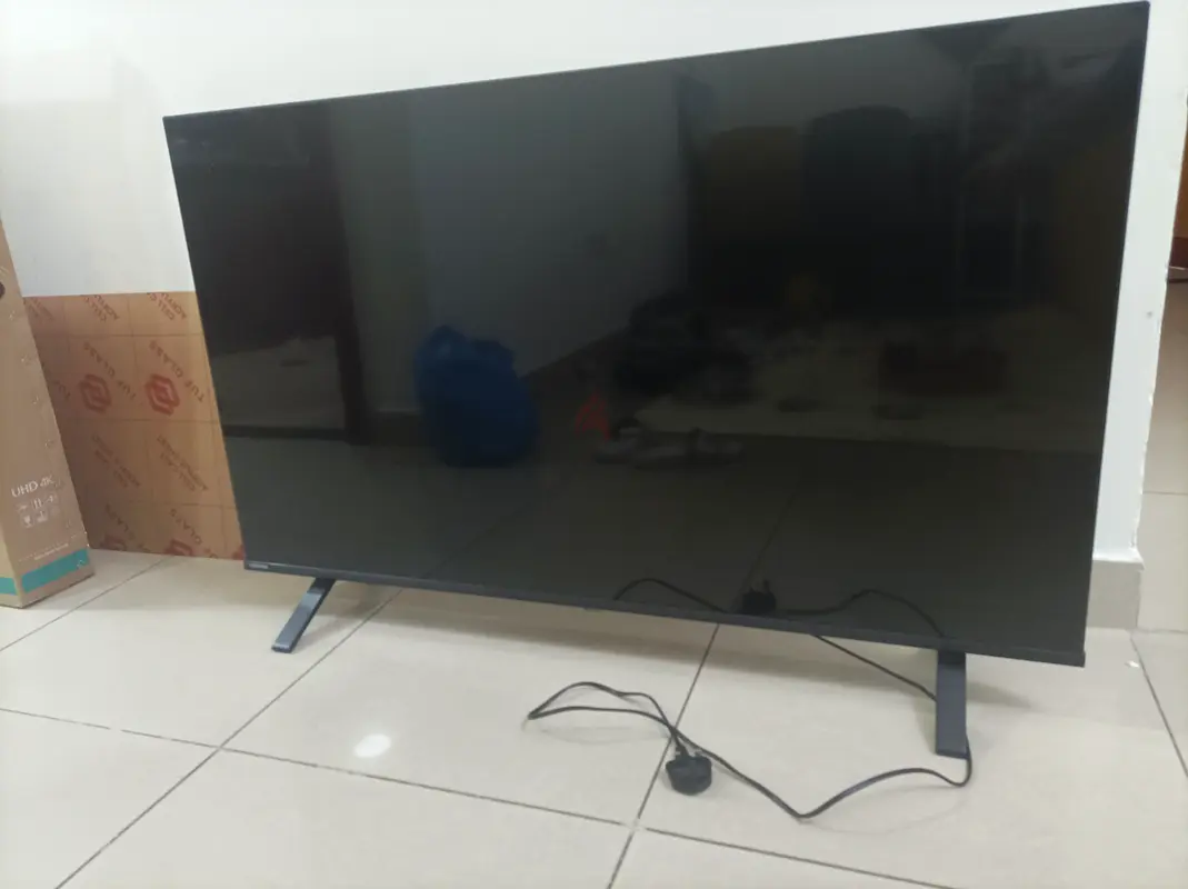 Toshiba TV / 50in