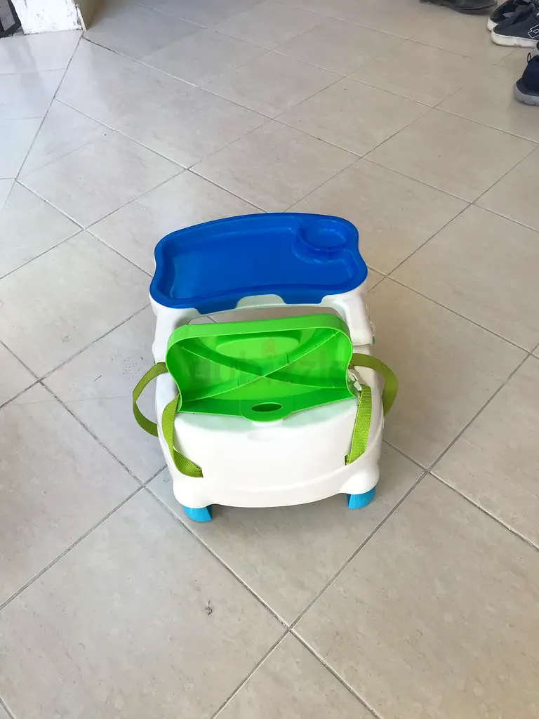 BABY CHAIR AVAILABLE63204865324161116