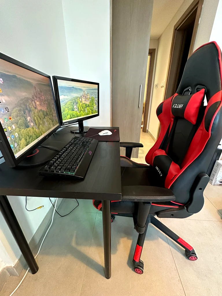 إعداد جهاز الألعاب في حالة ممتازة: معالج Intel Core i5 (2023) + كرت شاشة NVIDIA RTX 3060 Ti، شاشتين مزدوجتين مقاس 24 بوصة63167580419457111