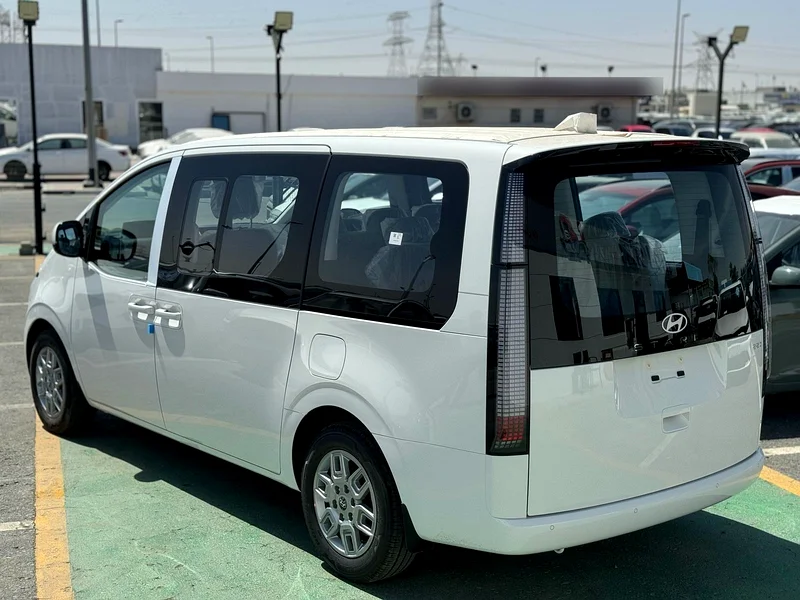 HYUNDAI STARIA DSL 2.2 S550 WHITE 202563406898381443114