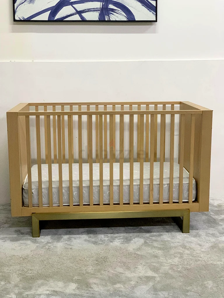 Crate and Barrel Baby Crib63206878399362111