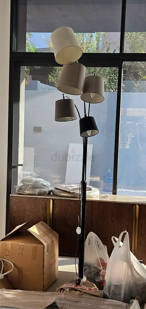 Floor lamp