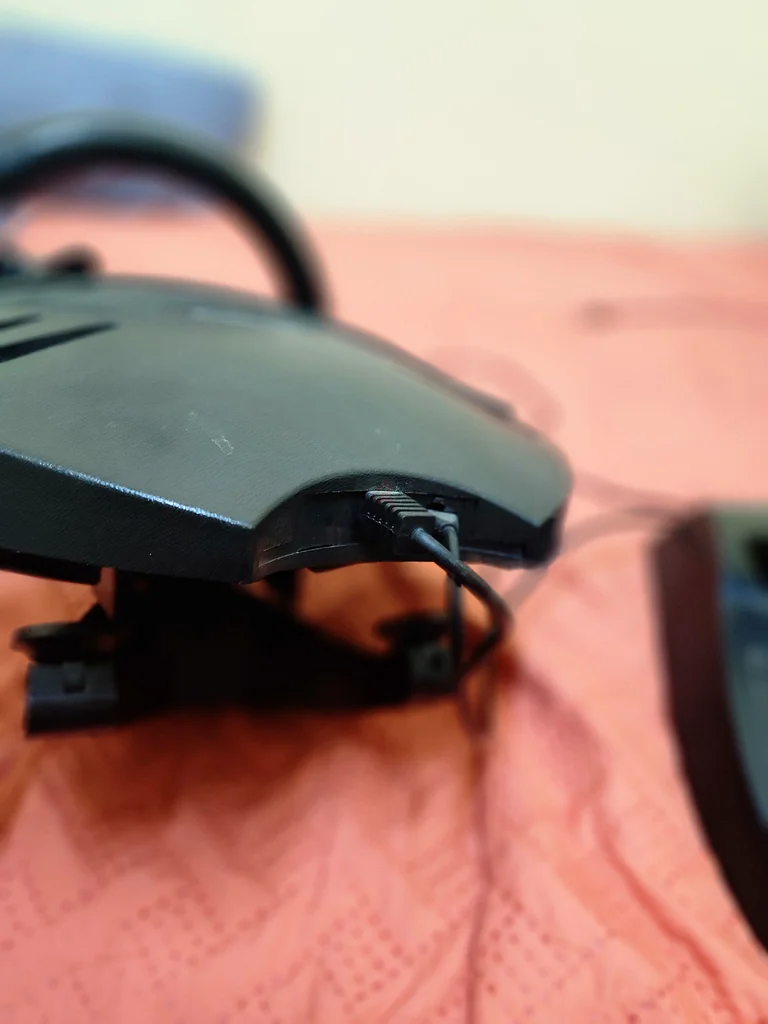 PS4 Steering Wheel . Thrustmaster63174325180417114