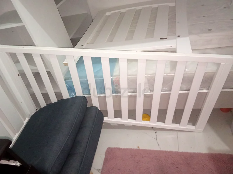 Elegant Baby Cot White Finish632058892922911123