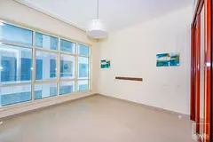 8 Cheques | Chiller Free | Gym Access