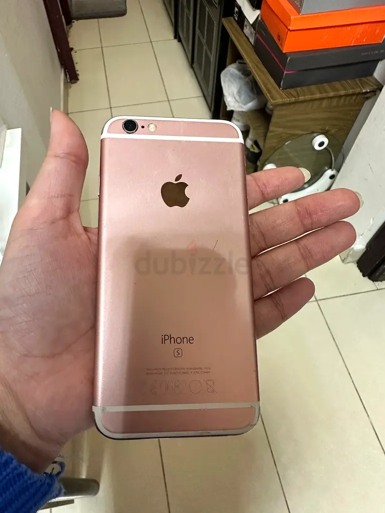 آيفون 6S