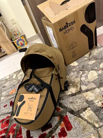 Yoyo2 stroller with bassinet almost new