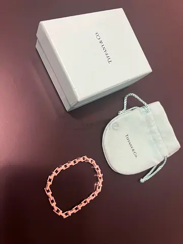 Excellent new condition Tiffany T silver Bracelet