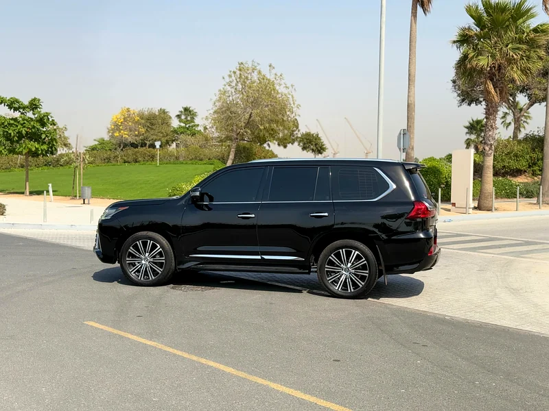 لكزيس LX570 موديل 201963150023961474112