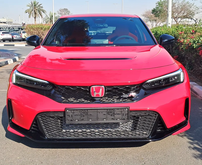 TYPE R 2023 FREE SERVICE 40000KM + 5 YEAR WARRANTY TRADING ENTERPEICES ORGINAL PAINT 100%63173487640705112