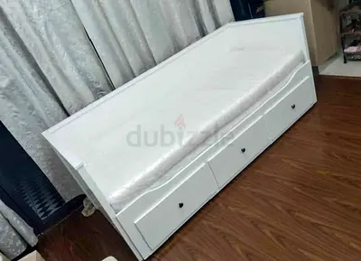 IKEA Hamnes Day bed with 3 storage drawers underneath and with 2 IKEA mattr