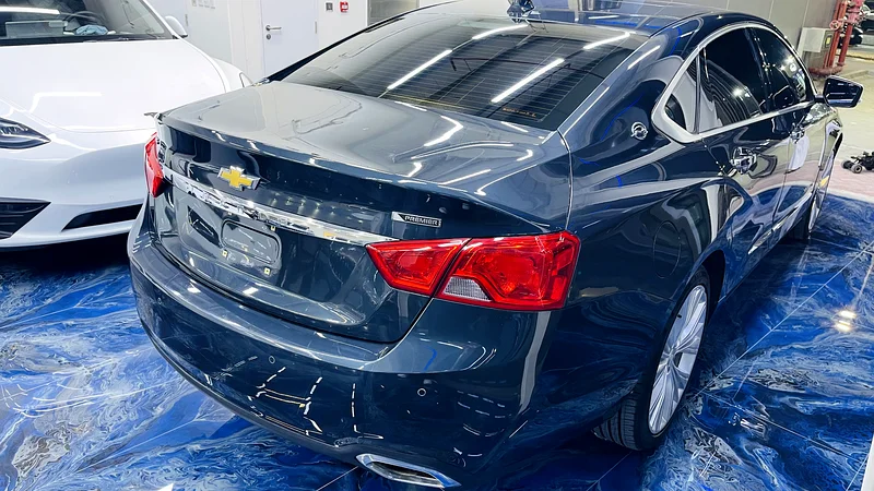 Chevrolet Impala 2019 Gulf Platinum LTZ, very clean, like new, number one agency condition63406924893826113