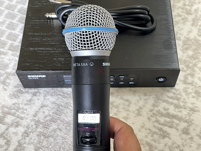 Shure QLXD4 Wireless Microphone System63266081690882113