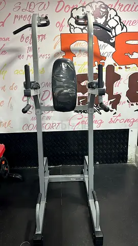 IMPULSE CHIN/DIP POWER TOWER - AED 2,000