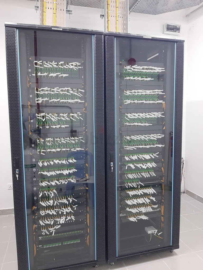 Fiber optic splicing62864713756419113