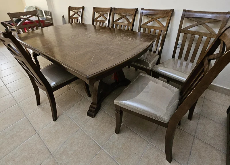 طاولة طعام لـ 8 كراسي62864707876353113