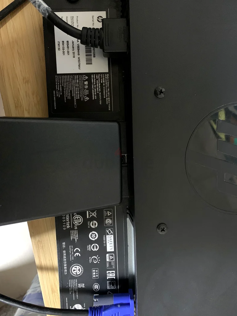جهاز كمبيوتر HP بمعالج I5 ونظام تشغيل ويندوز 1063167118898177114