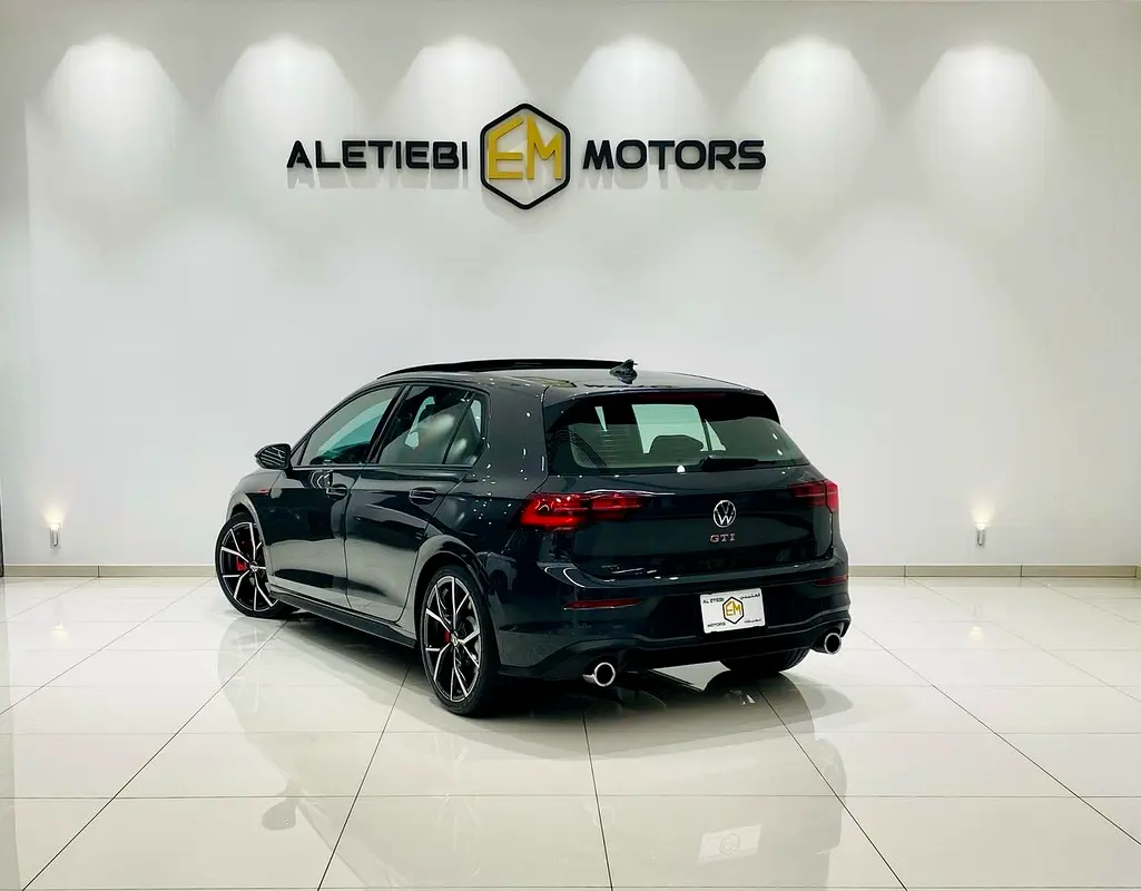 Volkswagen Golf GTI 2024
