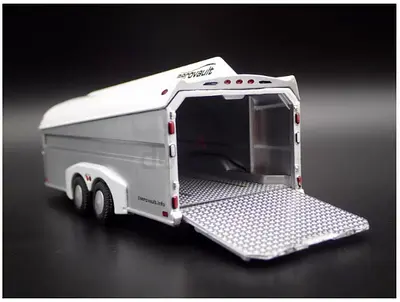 Greenlight Aerovault Mk. II Trailer in White  Silver