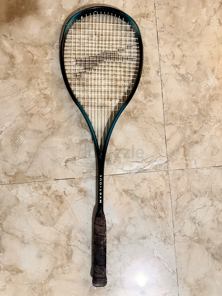 مضرب تنس عالي الجودة للبيع! (Slazenger mystique 420)63242167936642111