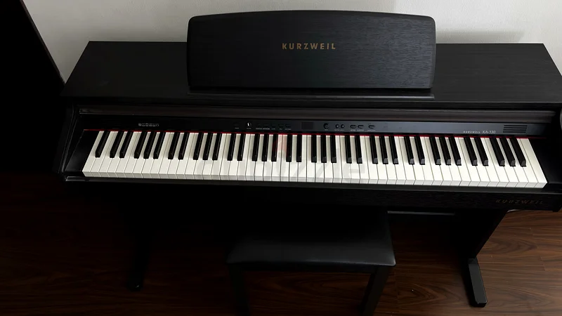 Kurzweil k-130 Piano63205354813186112
