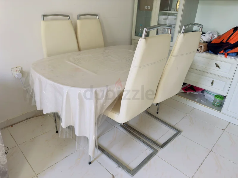 Dining Table with 6 Chairs – Great Deal!62864707890819113