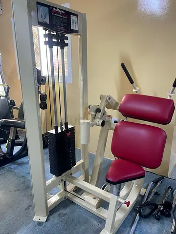 Pro Maxima, AED 2,000