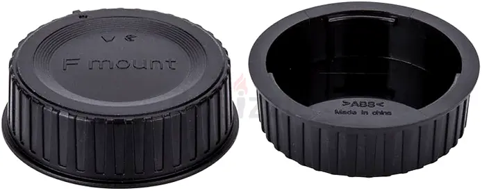 Camera body and lens rear cap set