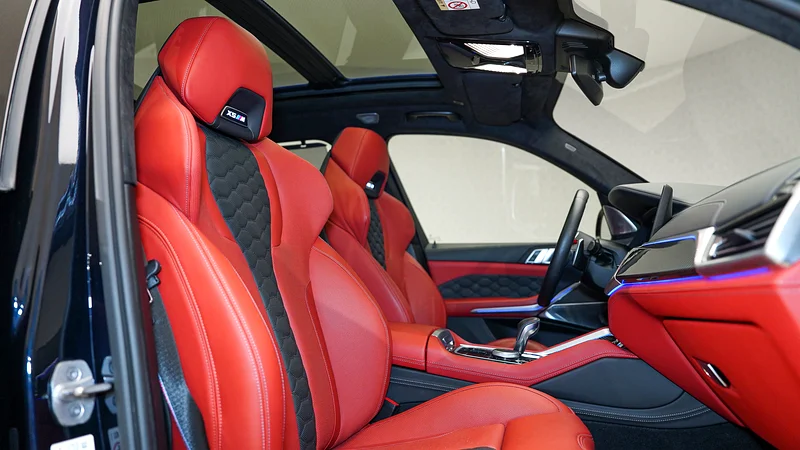 X5 M كومبيتيشن | 4,654 درهم شهريًا | ضمان غير محدود يصل إلى 3 سنوات | مجلس التعاون الخليجي63230656848258114