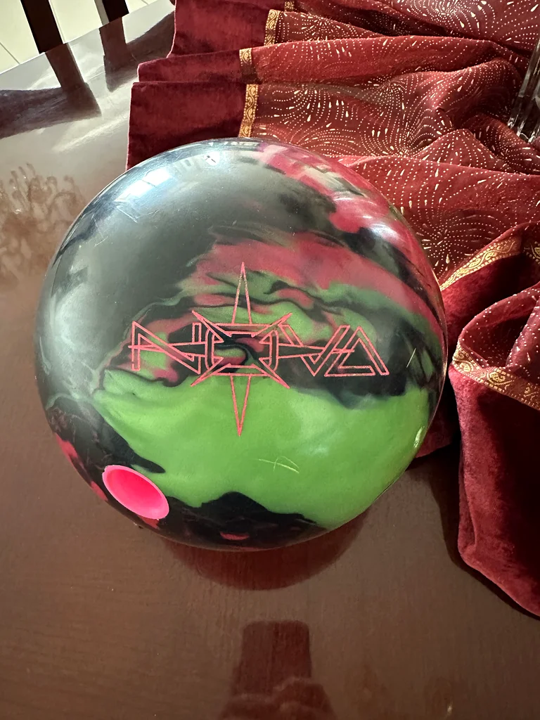 Storm Bowling Ball63169465647363111