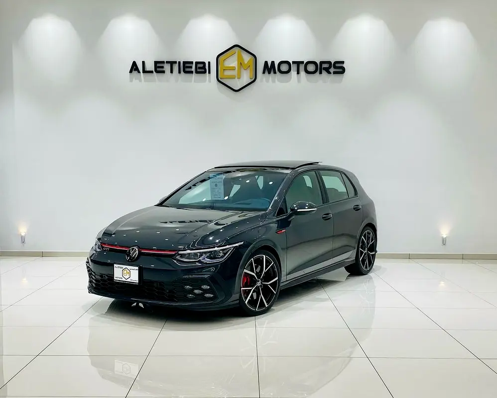 Volkswagen Golf GTI 2024