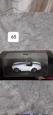 Shelby Cobra 1/43 Model - Collectors Dream!