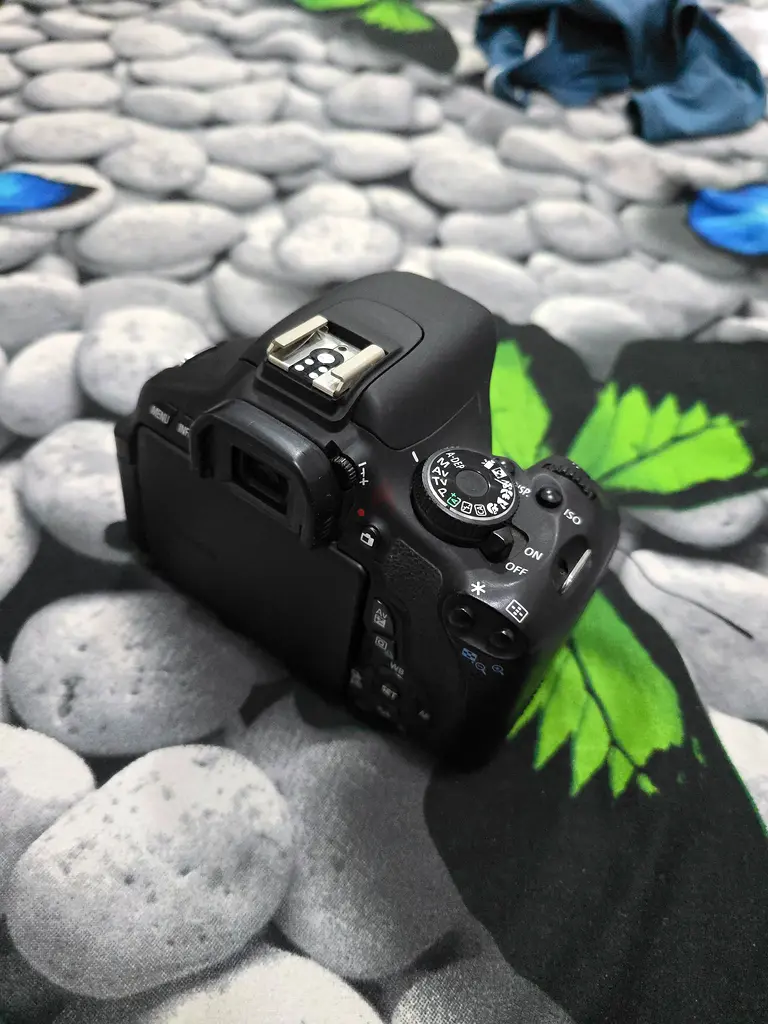 Canon EOS 600D63233637600385111