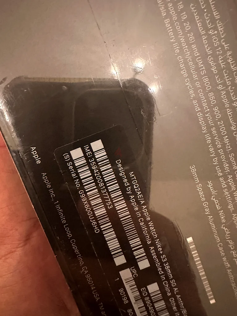 Apple watch series3 nike  38mm space gray new with with new battery 100% with full box63261271841923113