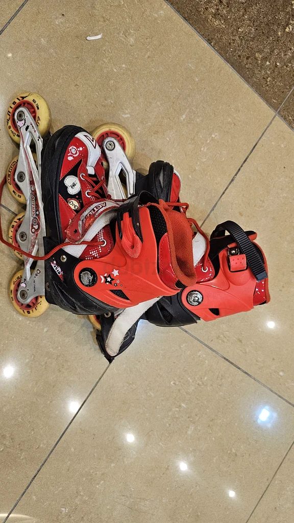 Roller Skates,  Roller Blade, Skating Shoes  for Sale!63245717927939112