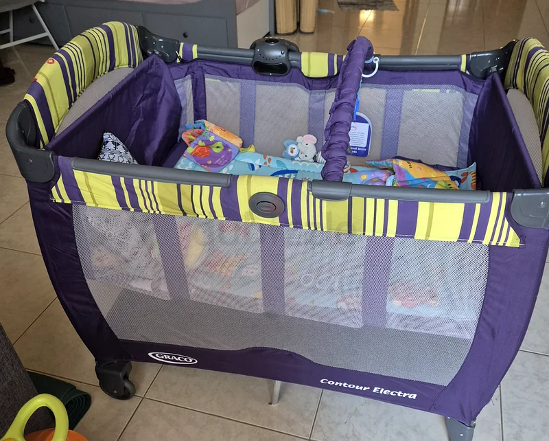 Graco Contour Electra Travel Playpen - Your Babys Safe Haven!63207398640898112