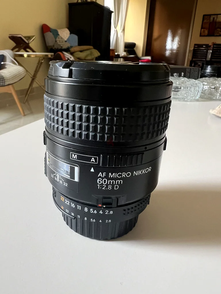 عدسة AF MICRO NIKKOR 60 مم f/2.8 D63234134183425111