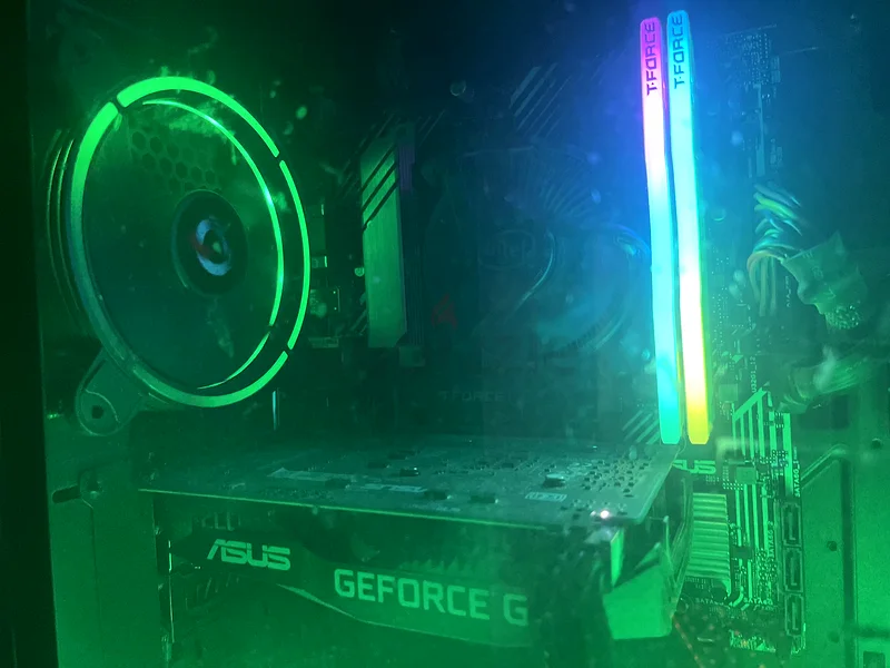 كمبيوتر ألعاب - GTX 1660 Ti، إنتل i5-11400، 32 جيجابايت رام، 1 تيرابايت SSD632296881674271129