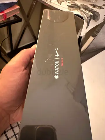 Apple watch series3 nike 38mm space gray GPS+cellular new with with new battery 100% with full box