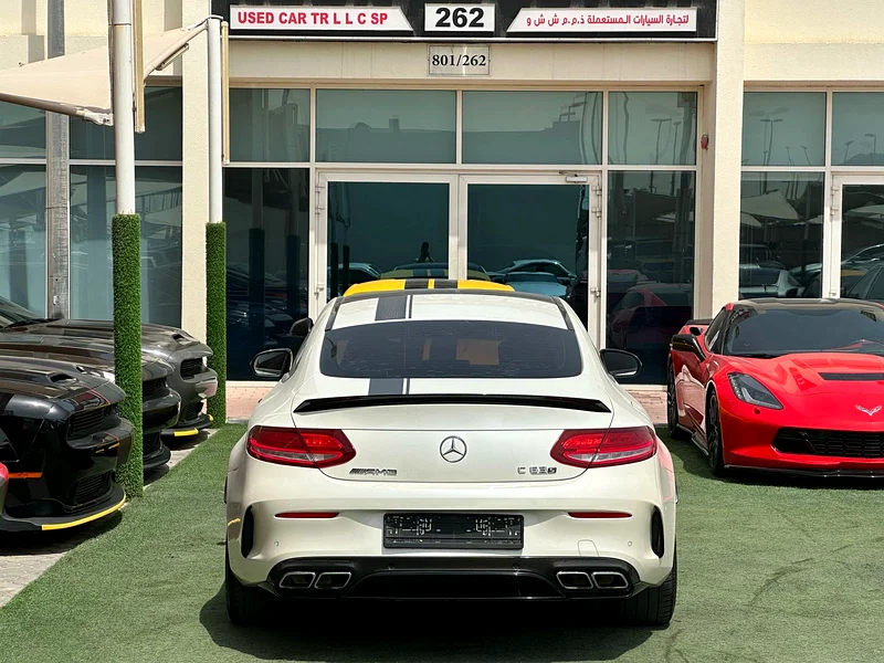 MERCEDES BENZ AMG C63s GCC 2017 Edition 1  
Original paint  
4-button key  
Full options  
Full carbon fiber63163859382273112