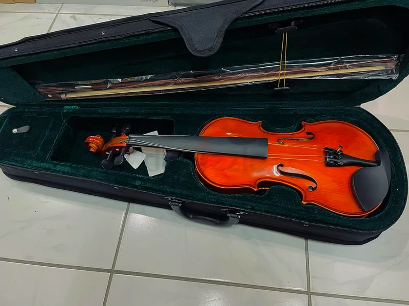 Violin Full pack for very low price!!63229682248067111