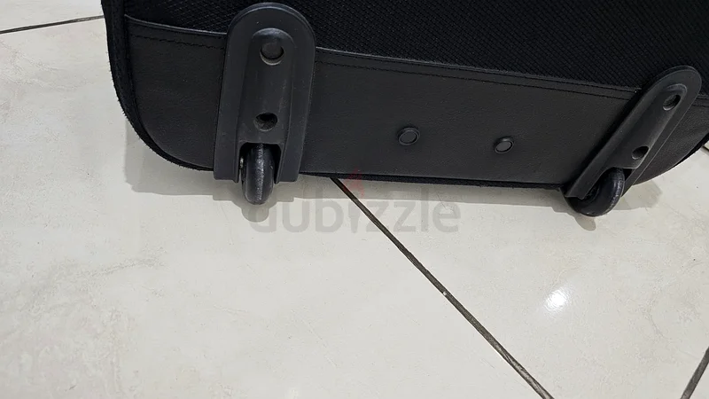 حقيبة عربية للحاسوب المحمول للبيع الفوري63232642933505114