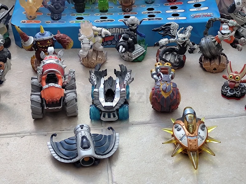 Skylanders figures for sale (whole/separate)63194106102915114