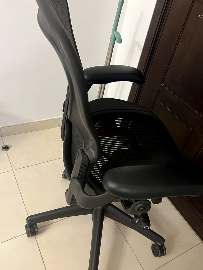 Herman Miller Aeron office chair for sale model B63210899039489112